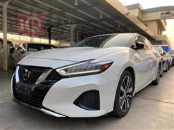 Nissan Maxima